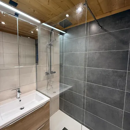 Lauzieres 4 People *