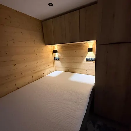 Lauzieres 4 People *